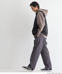 46-251024105-04-9g.jpg